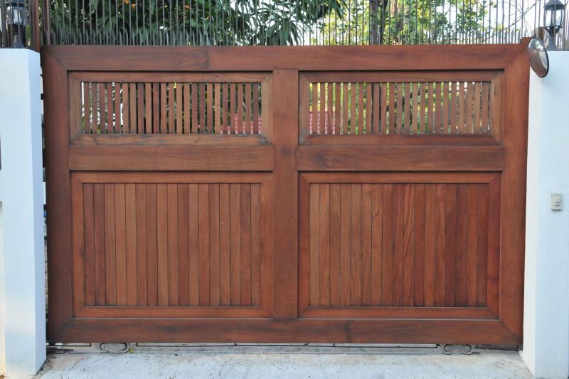 Driveway Gate Replacement in Annapolis, MD